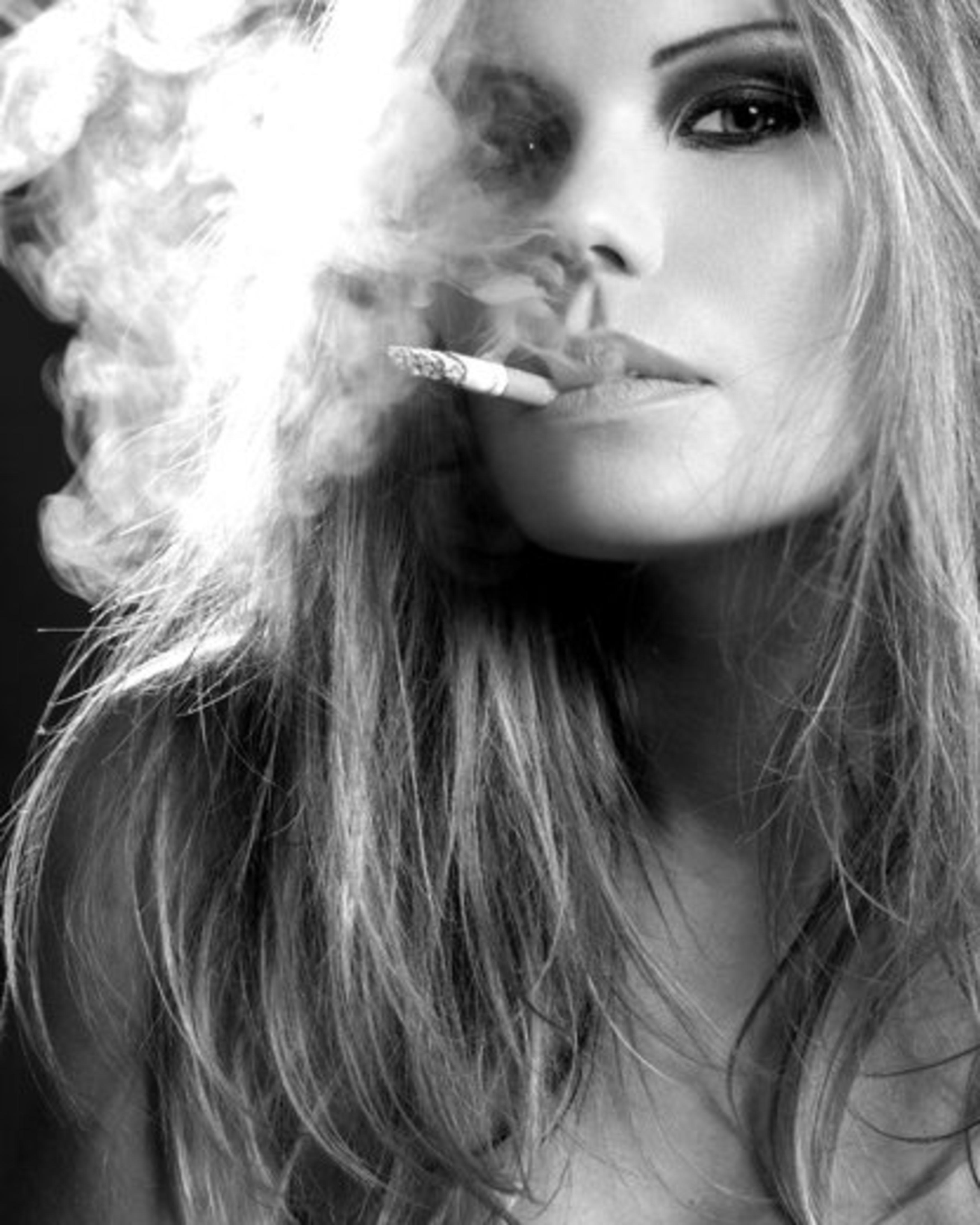 Christine smoke