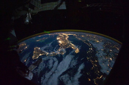 Ночные снимки Земли из космоса (101 фото)