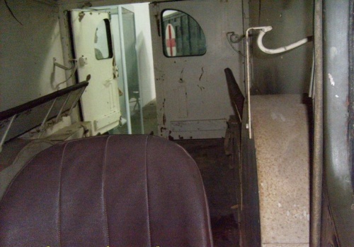 Фотообзор - американский санитарный автомобиль Dodge WC54 (42 фото)