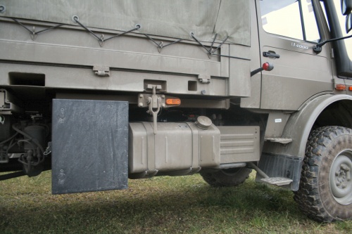 Фотообзор - немецкий грузовик Mercedes Unimog U4000 (44 фото)