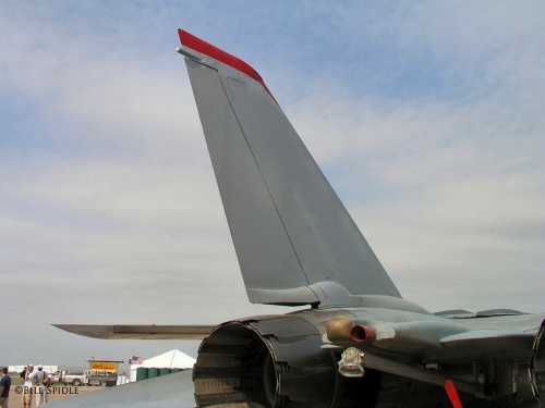 Фотообзор - американский палубный истребитель F-14B (162911) Tomcat (44 фото)