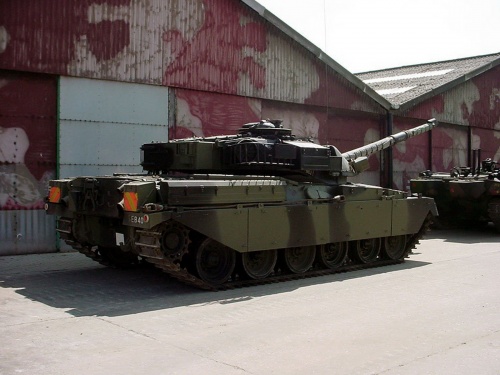 Фотообзор - британский основной боевой танк Chieftain (28 фото)