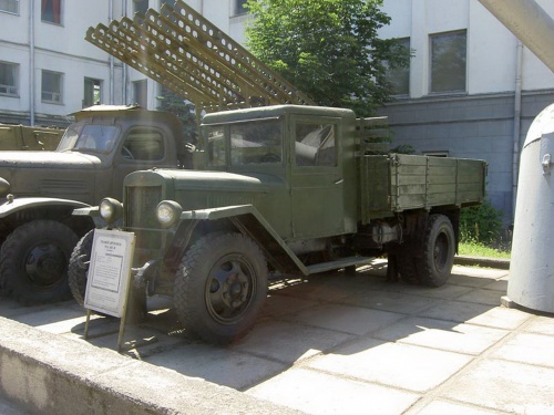 Фотообзор -советский грузовой автомобиль ЗИС-5 (42 фото)