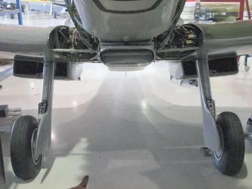 Фотообзор - английский истребитель Supermarine Spitfire Mk XVIe (58 фото)