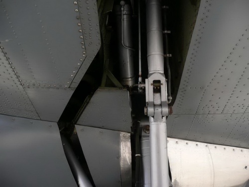 Фотообзор - американский тяжелый бомбардировщик Consolidated B-24J Liberator (313 фото)