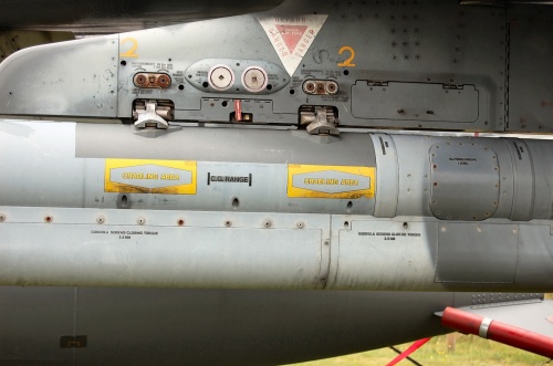 Фотообзор - европейский истребитель - бомбардировщик Panavia 200 Tornado IDS (43+55) (44 фото)