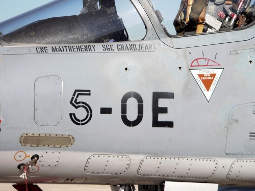 Фотообзор - французский истребитель Mirage 2000 (53 фото)