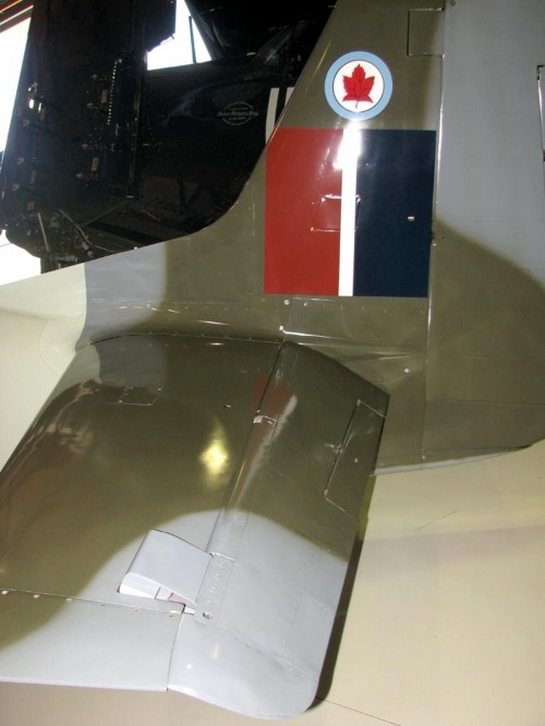 Фотообзор - американский истребитель North American P-51D Mustang (31 фото)