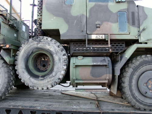 Фотообзор - американский тяжелый транспортер M1070 (HET) (61 фото)