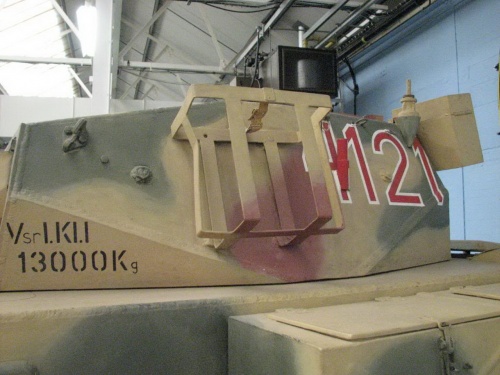 Фотообзор - немецкий легкий танк Pz.Kpfw.II Luchs (42 фото)