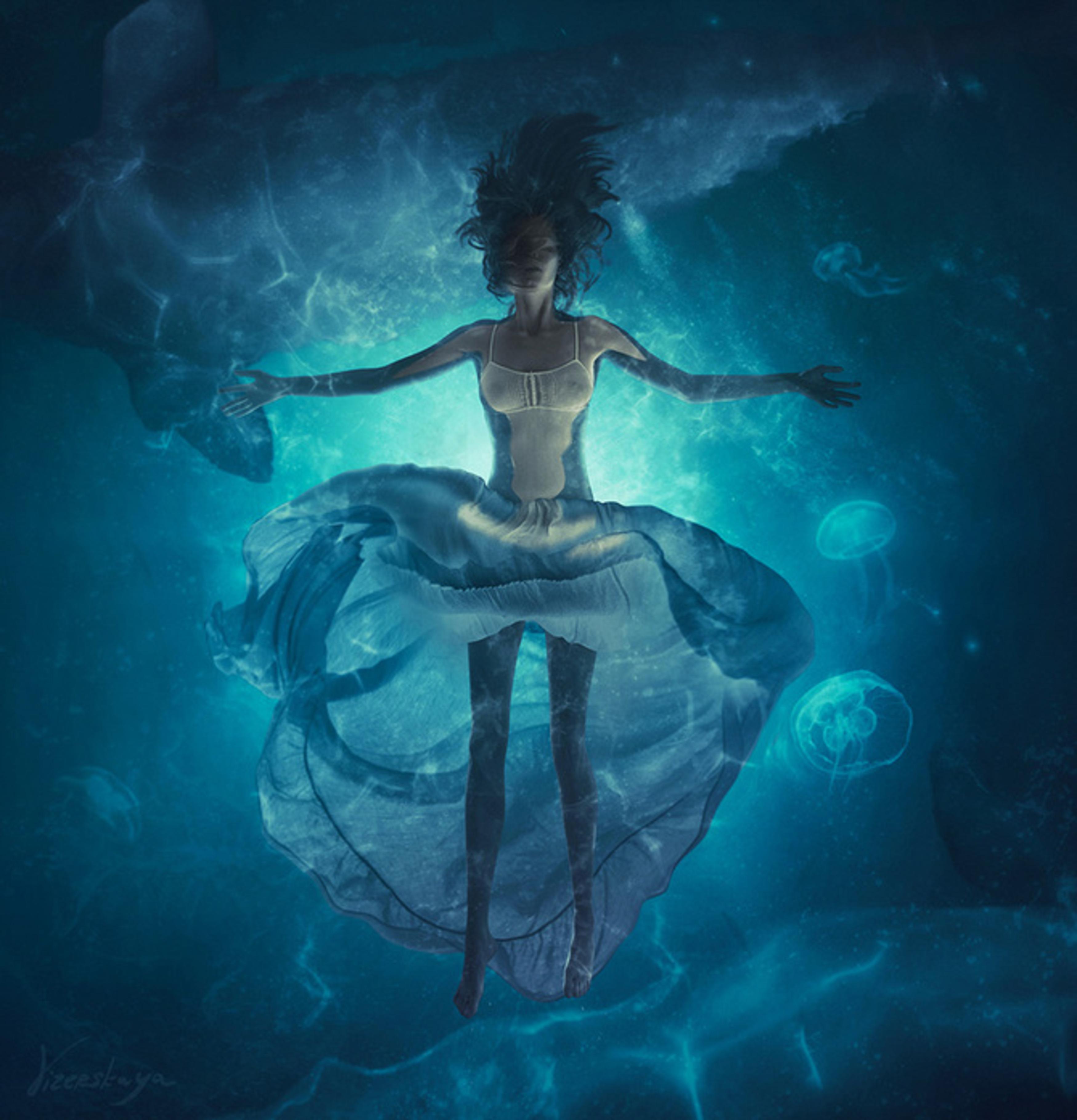 Душевная глубина. Визерская Кассандра. Девушка под водой арт. Девочка под водой арт. Человек под водой арт.