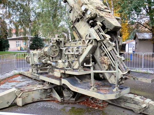 Фотообзор - советская зенитная пушка КС-30 калибра 130mm (52 фото)