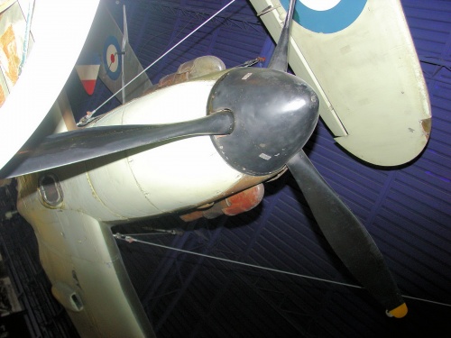 Фотообзор - британский истребитель Supermarine Spitfire MK1A (P9444) (38 фото)