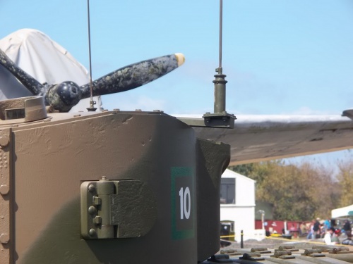 Фотообзор - британский пехотный танк Mk. III Valentine V (27 фото)