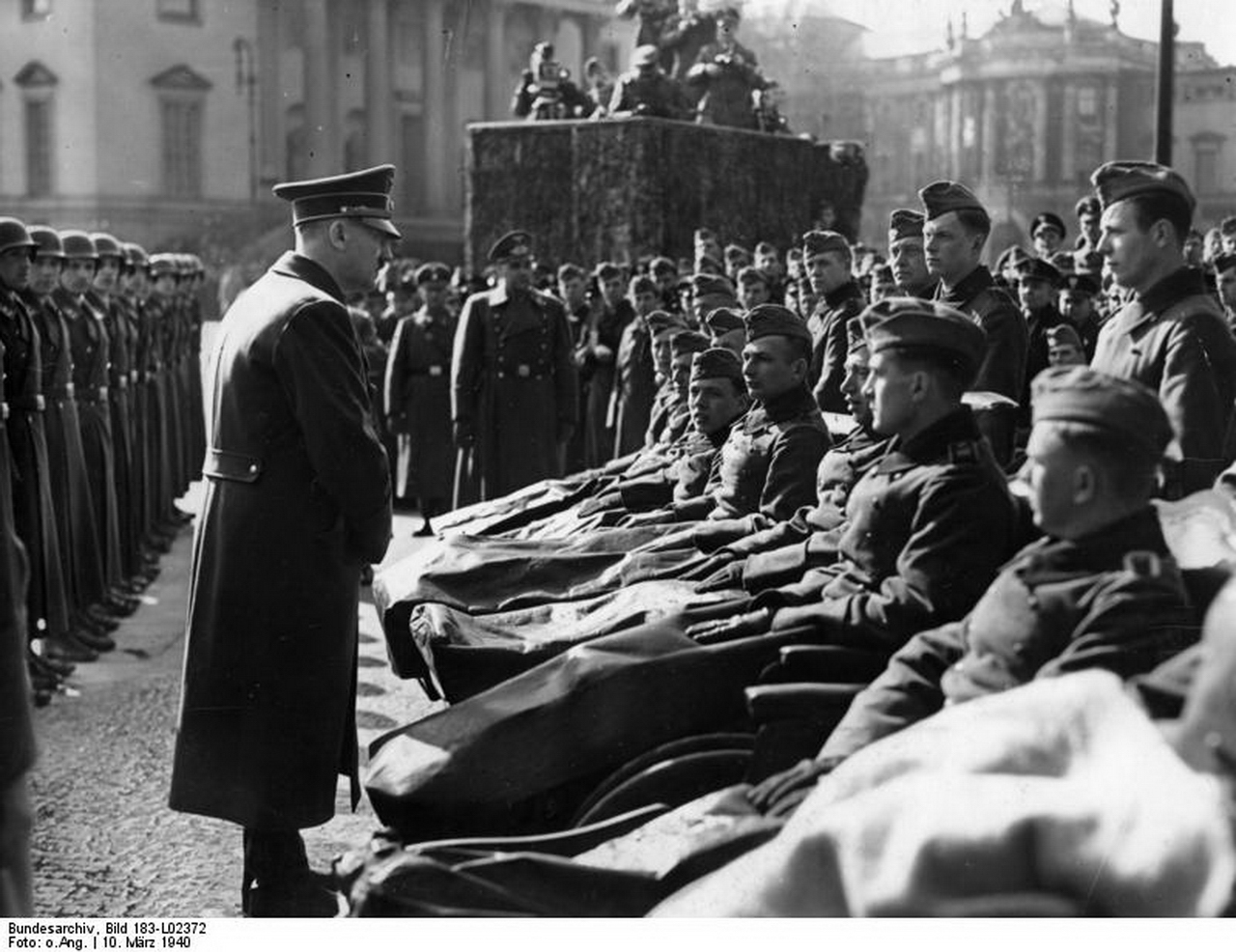 Первое поражение гитлера. Hitler Adolf 1940.