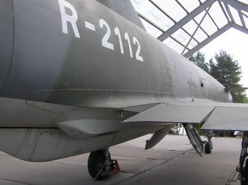 Французский многоцелевой истребитель Dassault Mirage III RS (69 обоев)