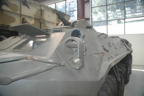 Советский бронетранспортёр БТР-70 (100 обоев)
