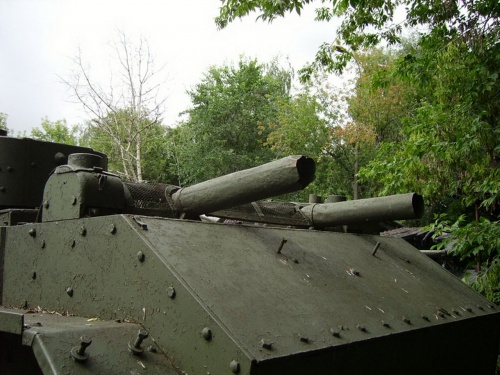 Советский легкий танк БТ-7 (43 фото)
