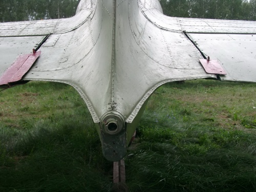 Советский военно-транспортный самолёт ЛИ-2 (59 фото)
