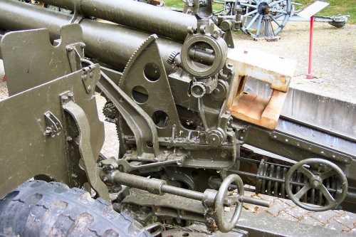 Фотообзор - американская гаубица M101 калибра 105mm (32 фото)