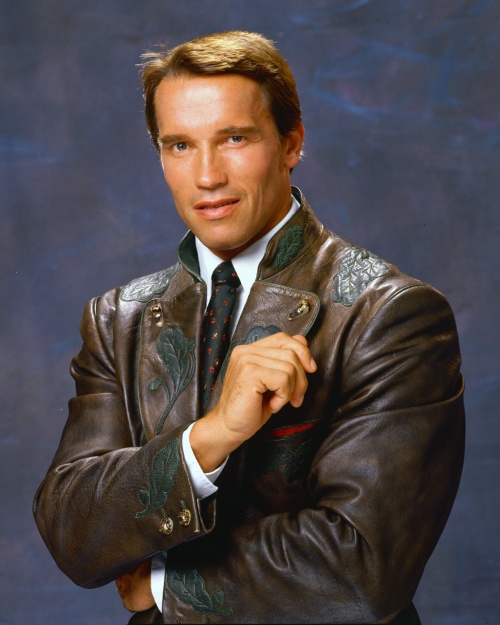 Arnold Schwarzenegger - Harry Langdon's collection (1985) (15 фото)