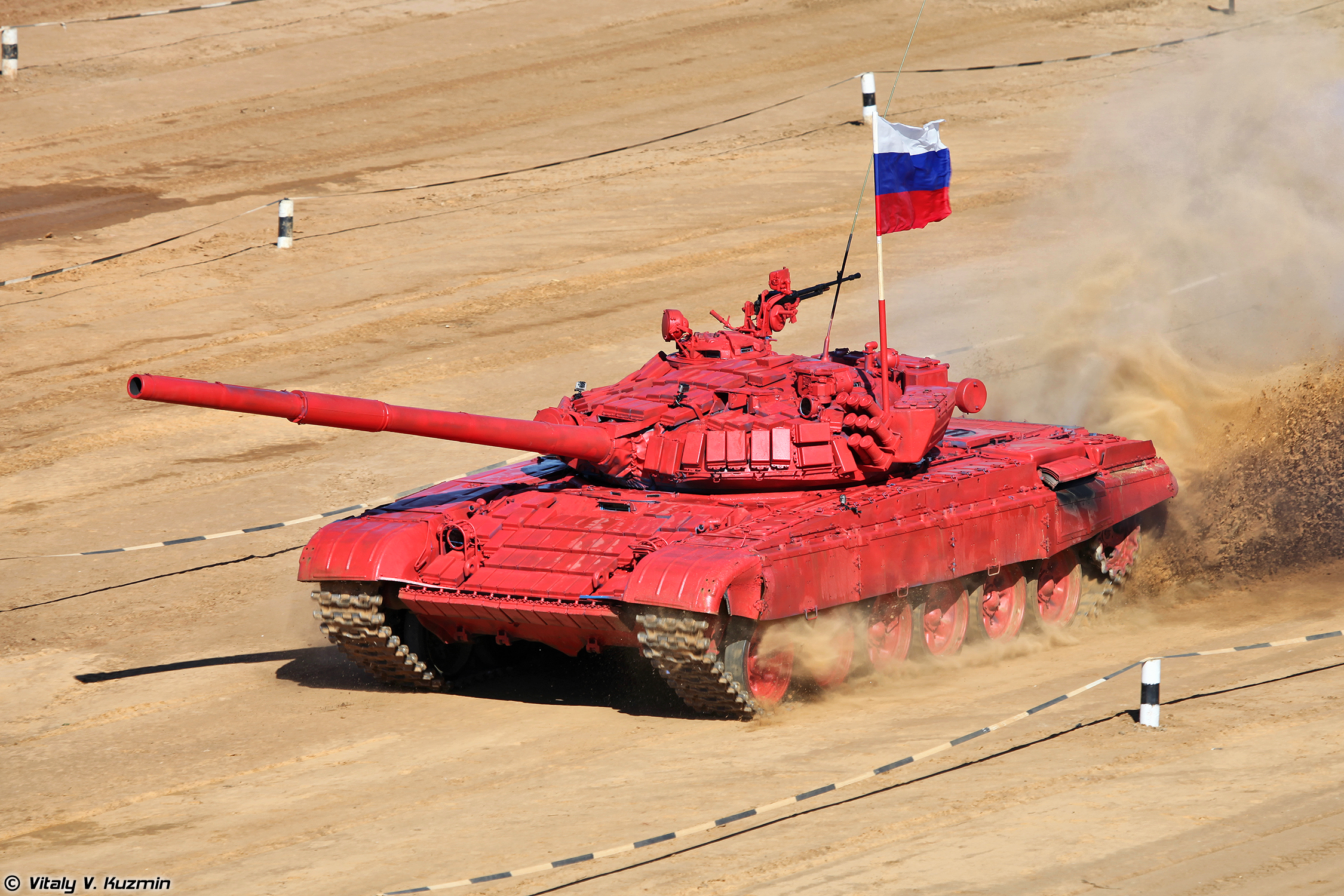Самые красивые танки. Т-72 танковый биатлон. Т-72б. Танк т72б3 танковый биатлон. T-72 В танковый биатлон 2013.