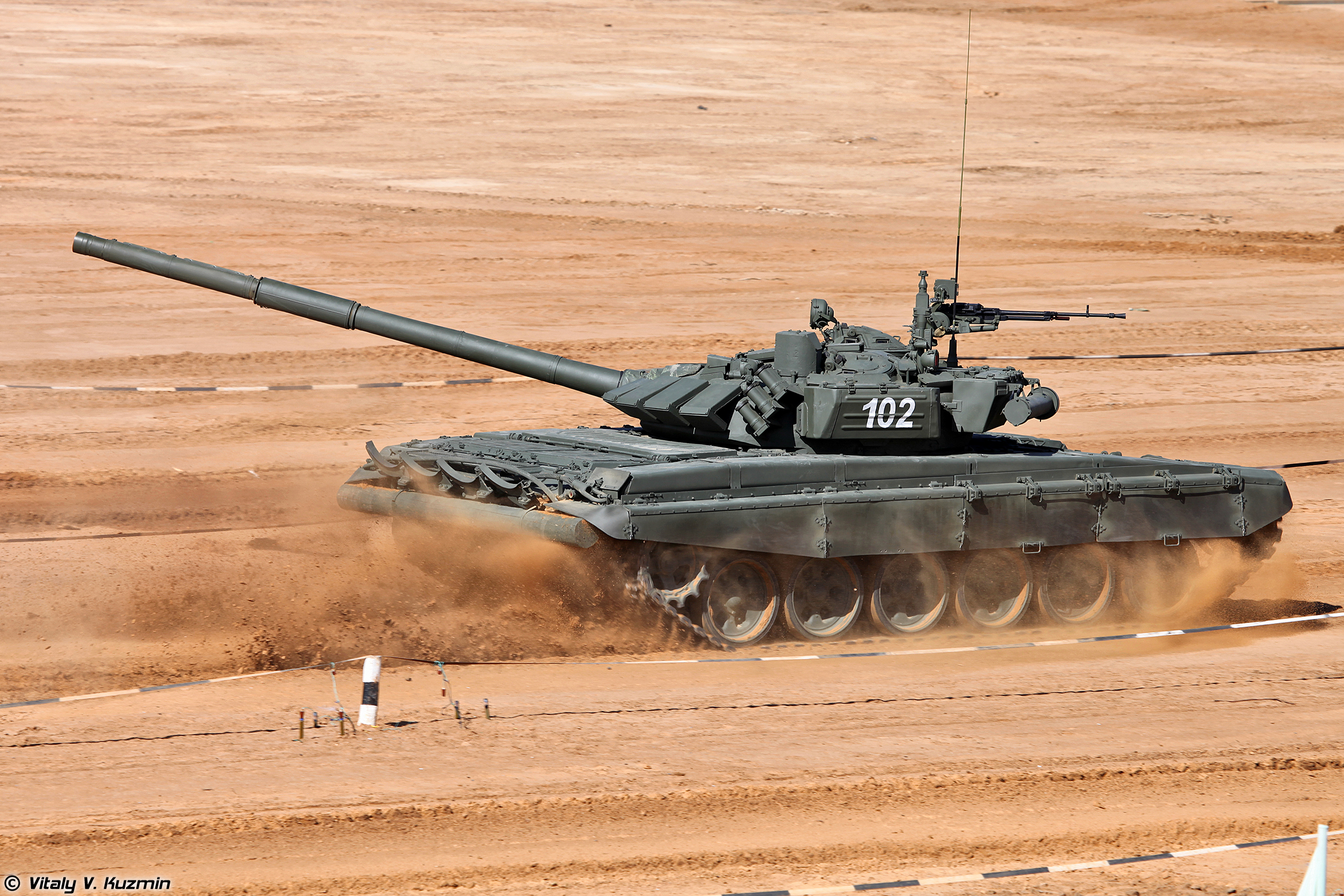 Т 65 б. Танк т72б3. Танк т-72б. Т-72б3 танк Россия. Т-72 боевой танк.