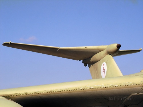Британский стратегический бомбардировщик Victor B.Mk.2K2 - Lusty Lindy (81 фото)