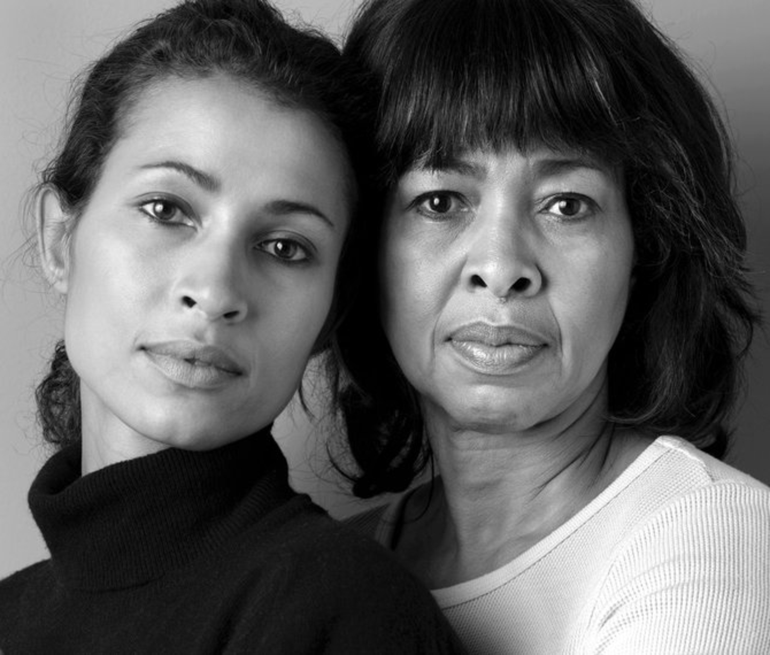 Мать какое лицо. Мать и дочь. Дочки-матери. Мама и дочь фотопортрет. Лицо мать+дочь фотосессия.