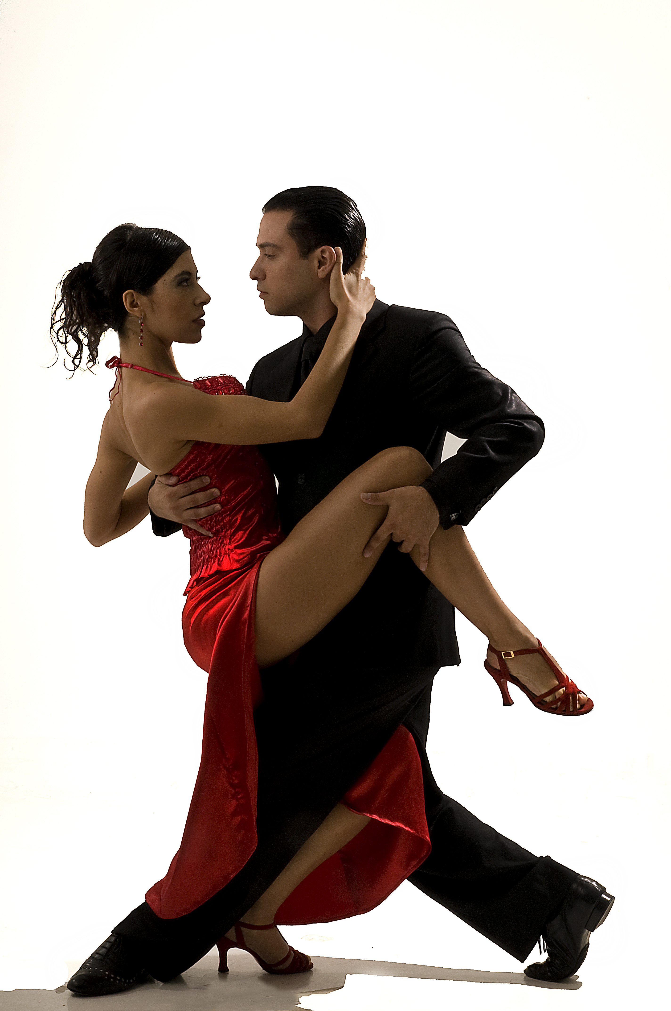 Красивая пара танцует. Аргентинское танго. Тангос фламенко. Аргентинский танцор танго Карлос Гарида.