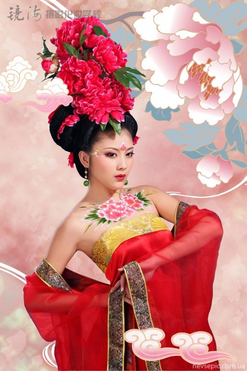 Китайский национальный костюм 2 (8 фото)